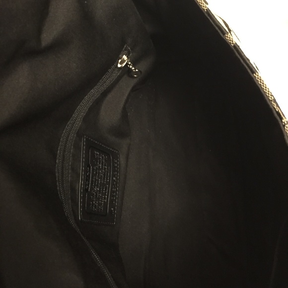 EUC COACH PURSE - Picture 6 of 8